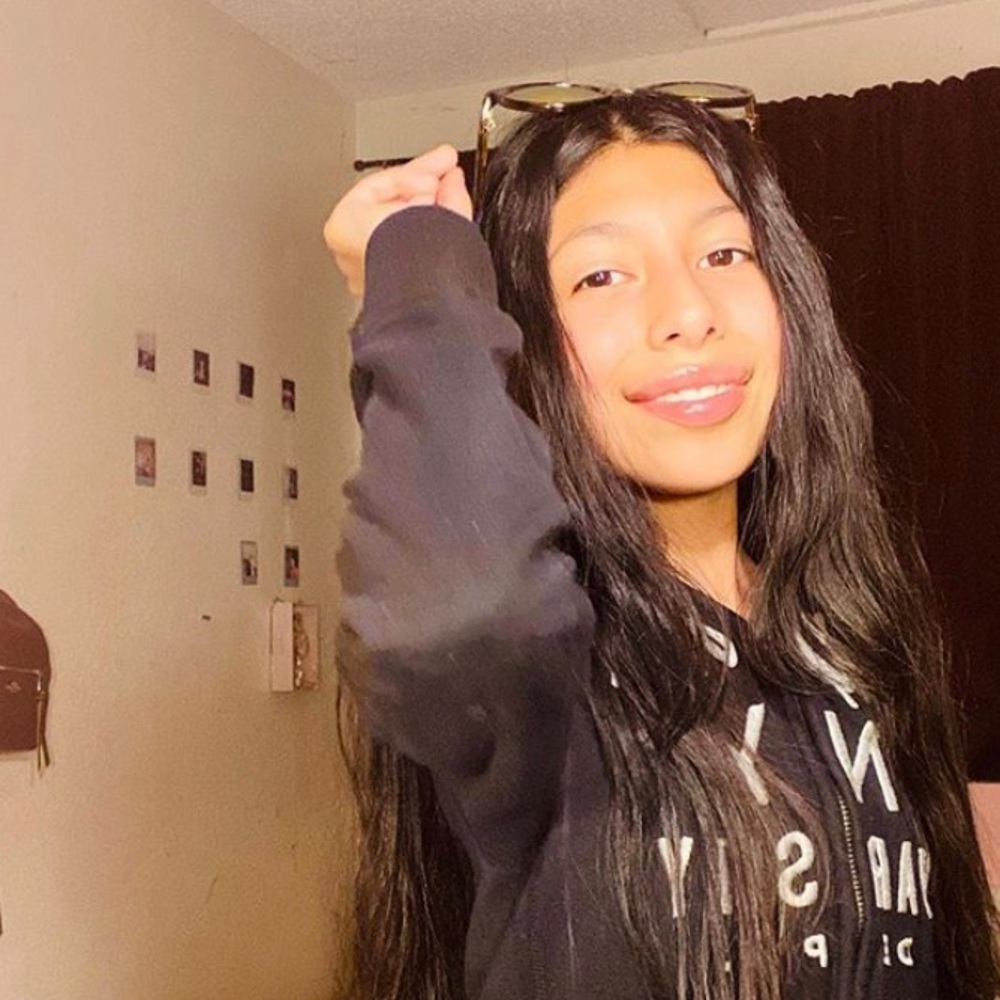 Meet your Posher, Ashley